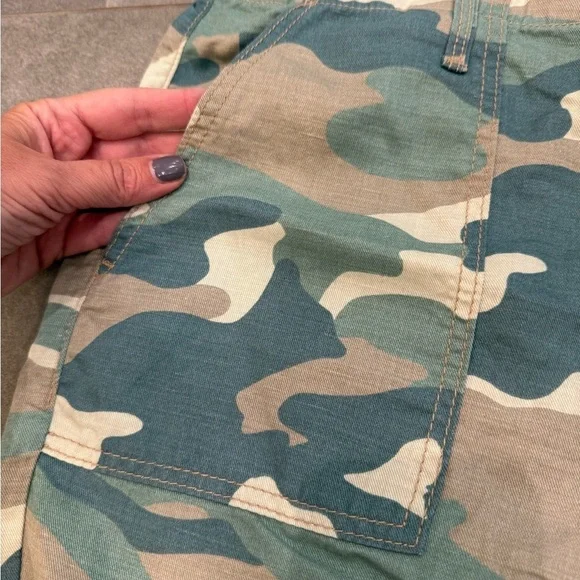 MOTHER NEW The Shaker Chop Camouflage utility cargo Shorts size 29 NWT - Picture 6 of 15